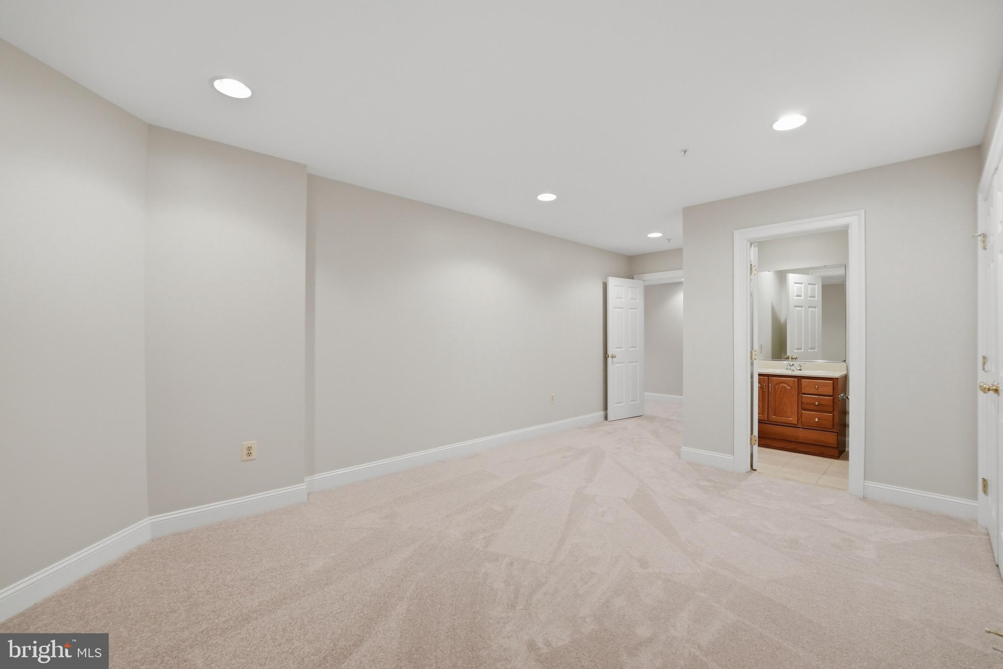 12705 Longwater Bowie, MD 20721 - Photo 68 of 89