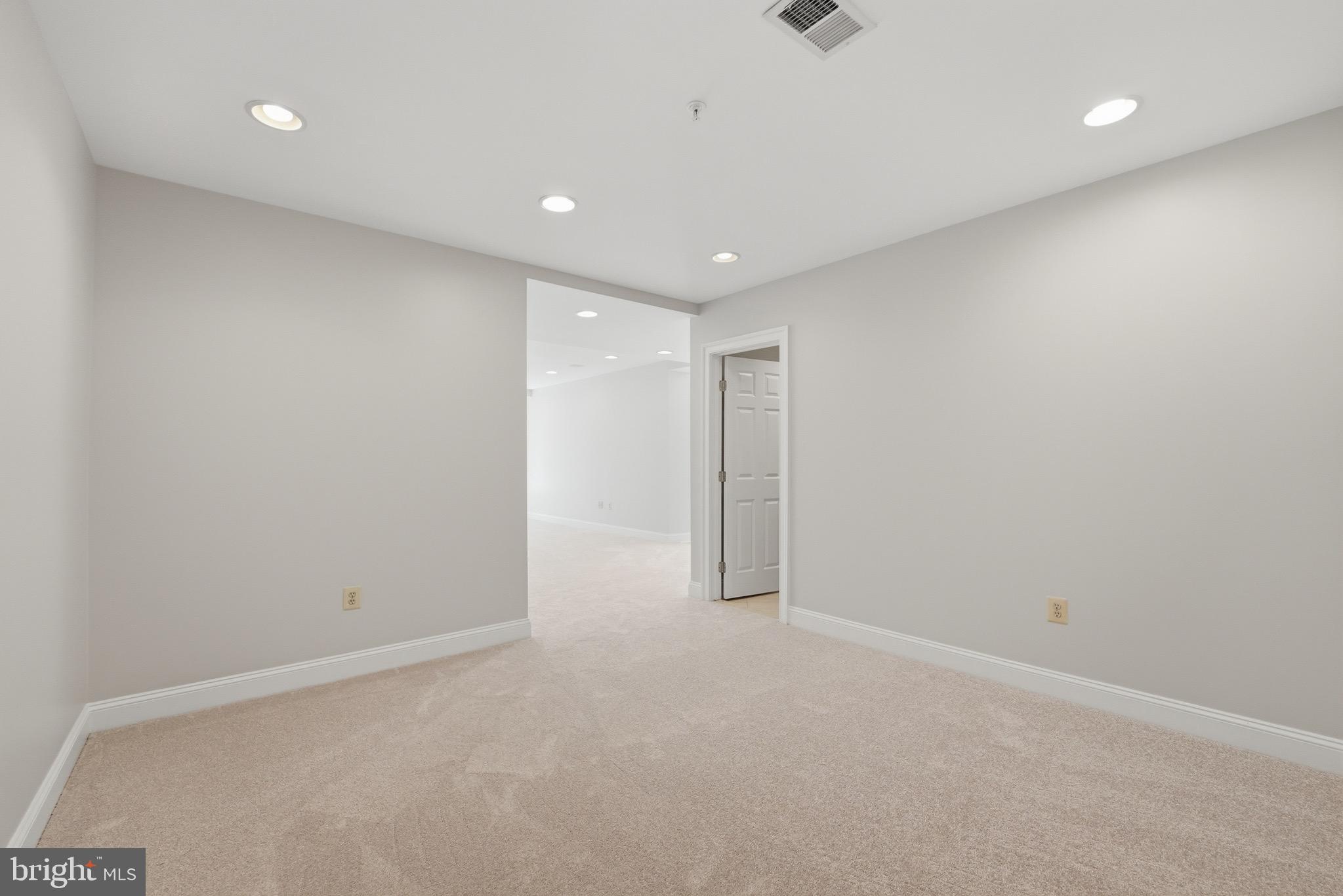 12705 Longwater Bowie, MD 20721 - Photo 73 of 89