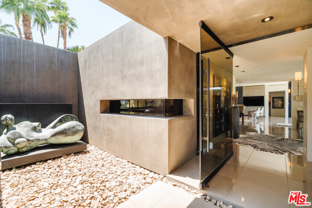 70257 Calico Road Rancho Mirage, CA 92270 - Photo 8 of 54