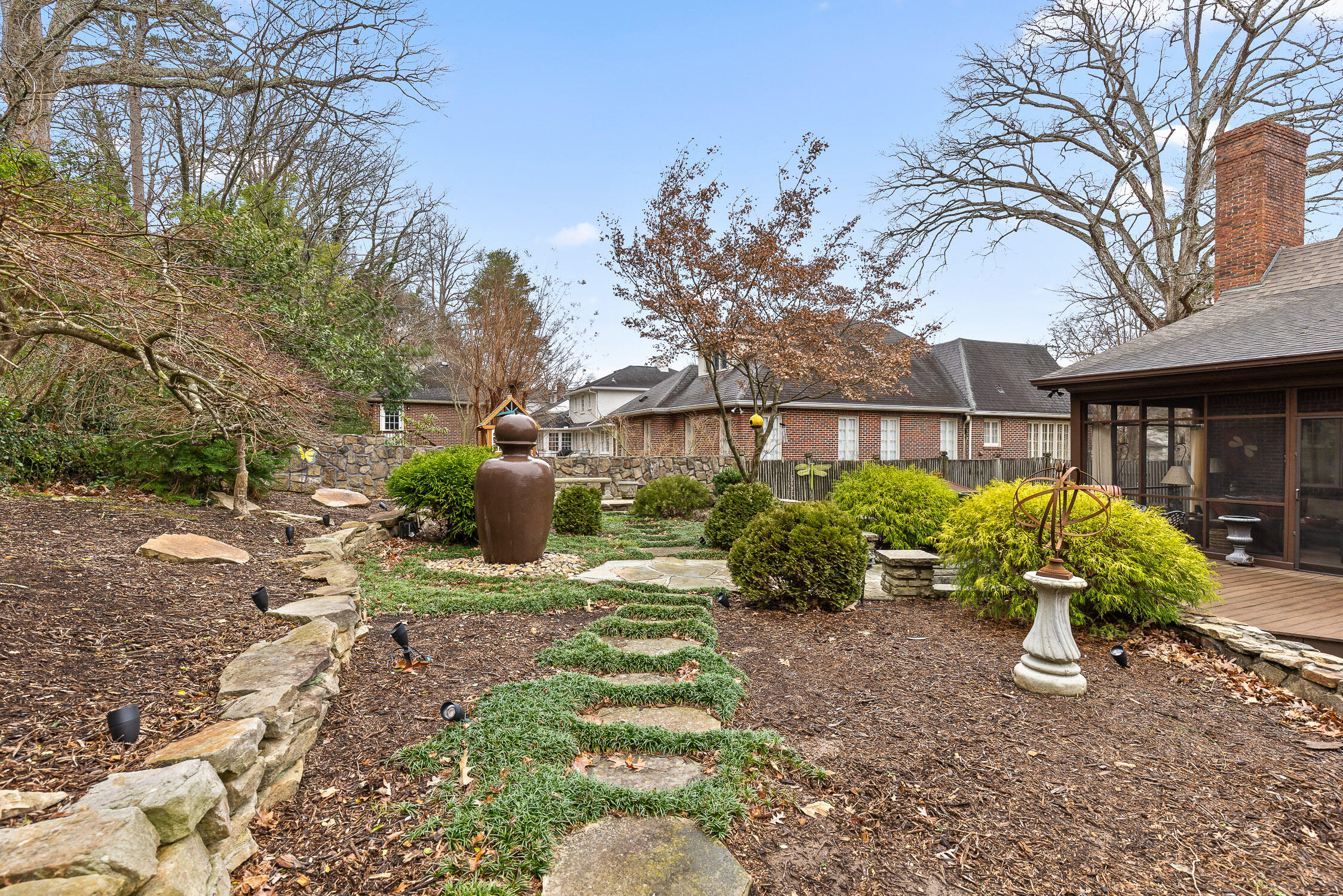 1600 Hillcrest Road Chattanooga, TN 37405 - Photo 54 of 73 Hillcrest-14