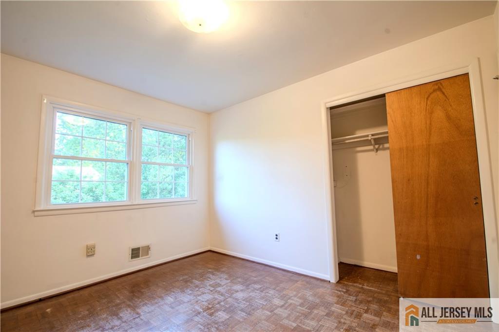 8 Windy Hill Road Metuchen, NJ 08840 - Photo 42 of 51