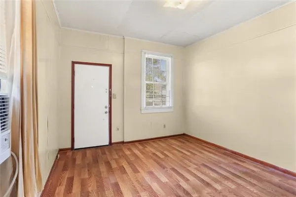 $1,150 | 700 Leboeuf Street, Unit A, New Orleans, LA 70114