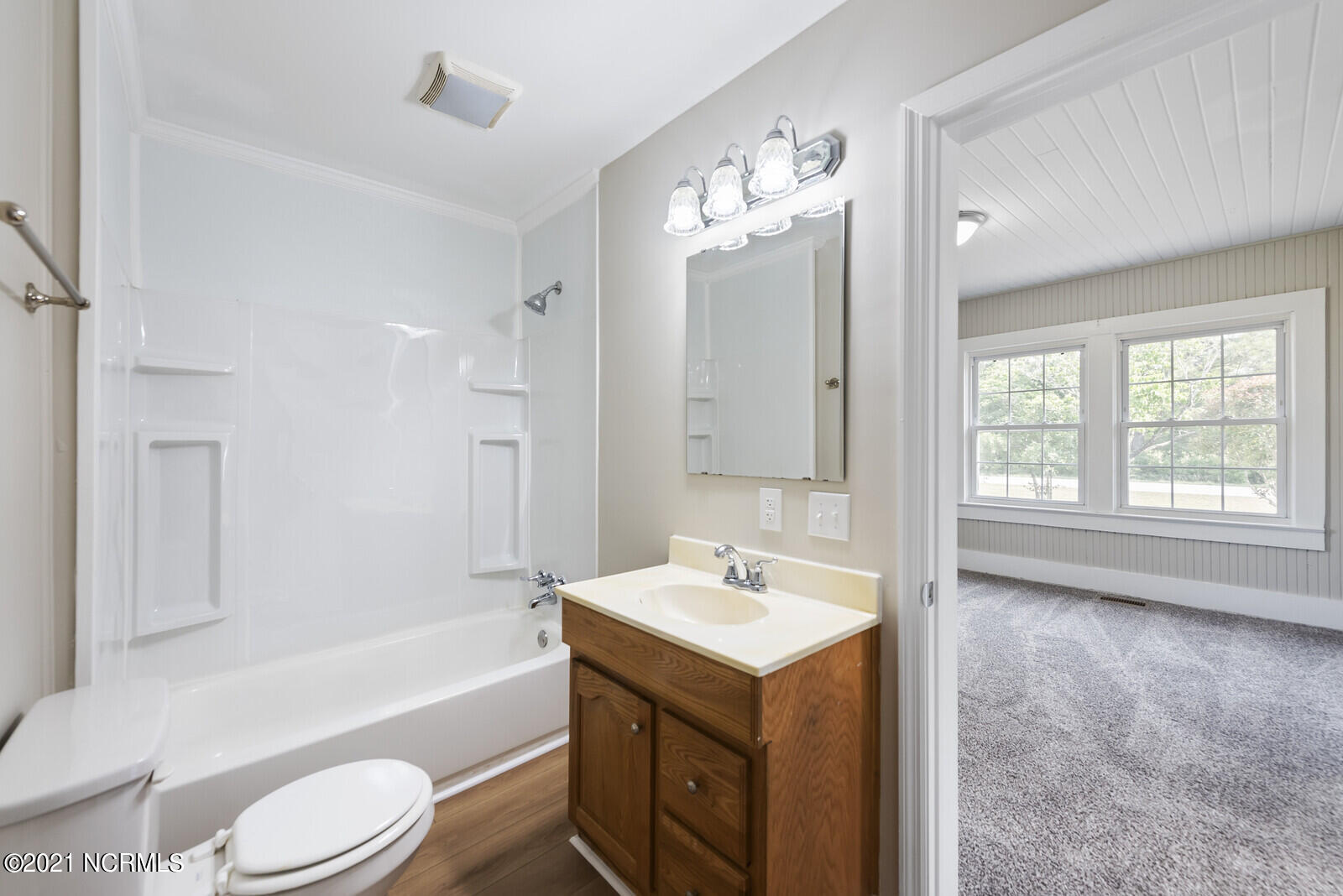 102 Tar Landing Road Holly Ridge, NC 28445 - Photo 19 of 28 19_Keller_Barry__DSC_0471_mls