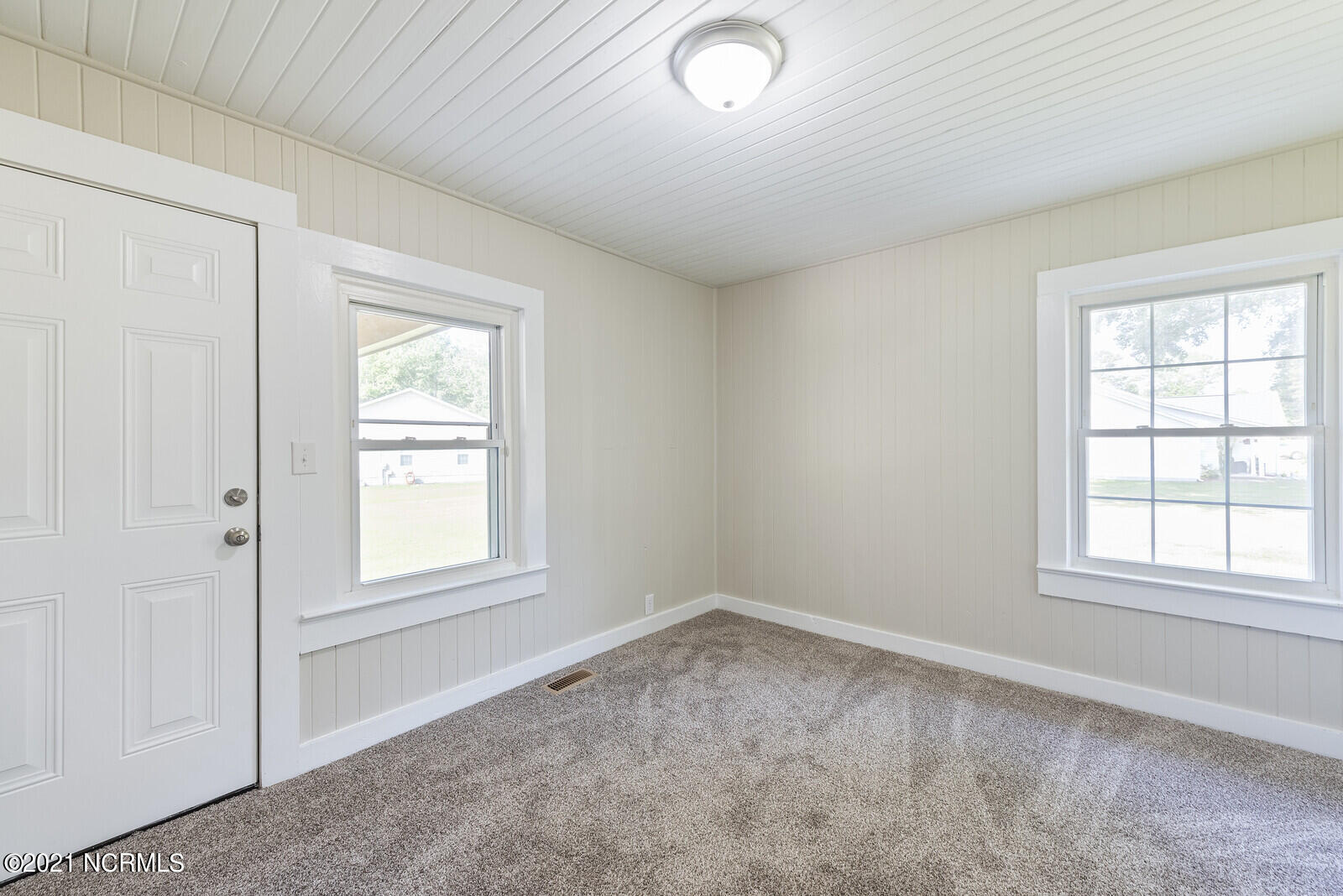 102 Tar Landing Road Holly Ridge, NC 28445 - Photo 22 of 28 22_Keller_Barry__DSC_0486_mls