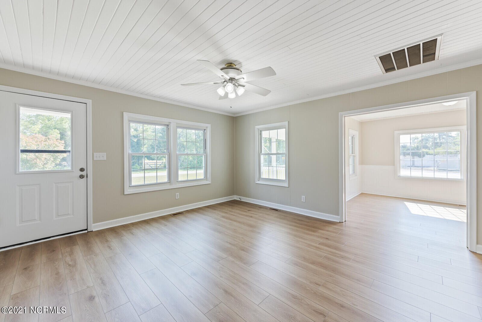 102 Tar Landing Road Holly Ridge, NC 28445 - Photo 8 of 28 08_Keller_Barry__DSC_0511_mls