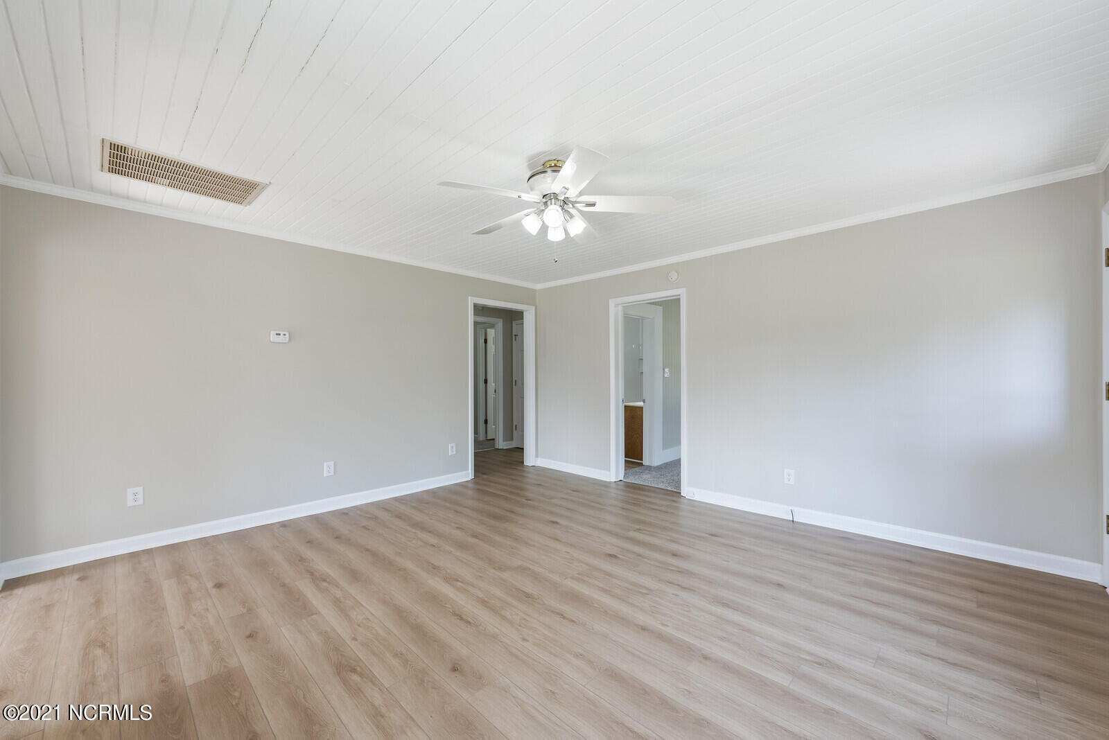 102 Tar Landing Road Holly Ridge, NC 28445 - Photo 10 of 28 10_Keller_Barry__DSC_0450_mls