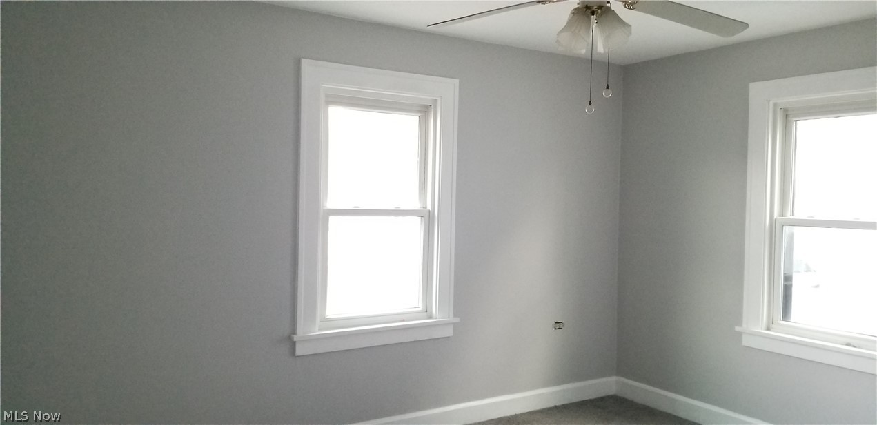 3570 Lloyd Road Cleveland, OH 44111 - Photo 14 of 29