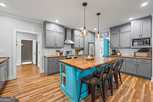 $950,000 | 1060 Parker Creek Road, Watkinsville, GA 30677