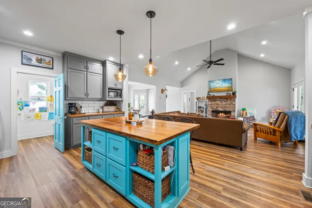 $950,000 | 1060 Parker Creek Road, Watkinsville, GA 30677