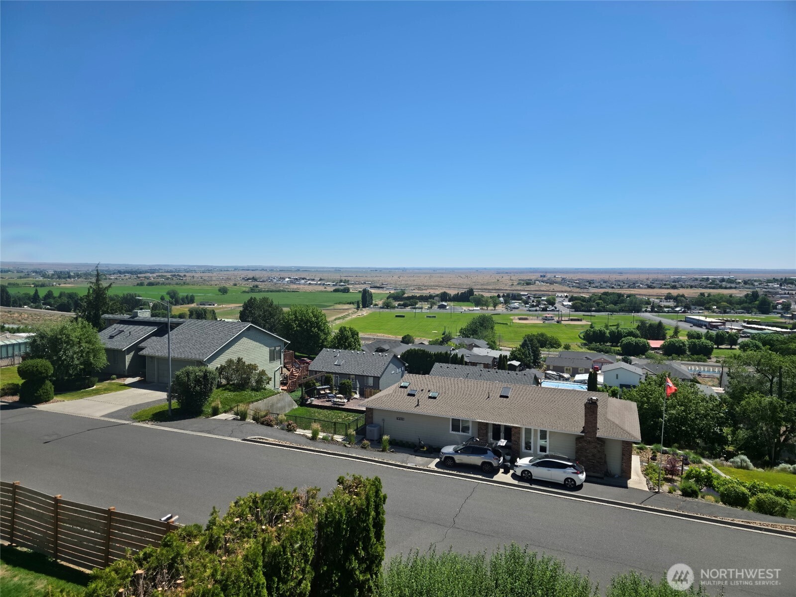 440 West Line Road Ephrata, WA 98823 - Photo 4 of 31 an aerial view of multiple house