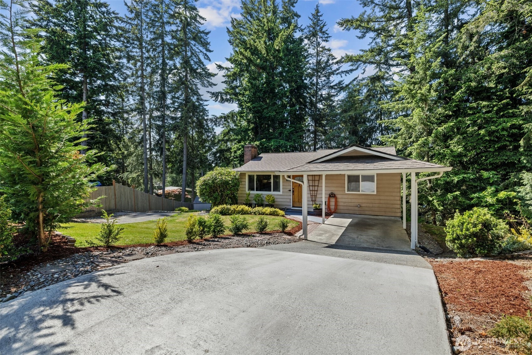 5629 146th Street Southwest Edmonds, WA 98026 - Photo 29 of 40 Gallery Image 29
