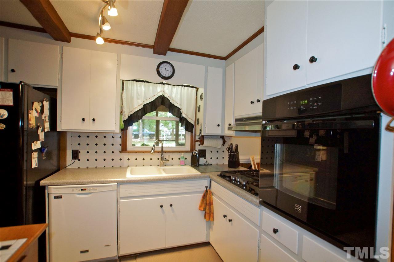 9449 Ferrell Road Zebulon, NC 27597 - Photo 15 of 28