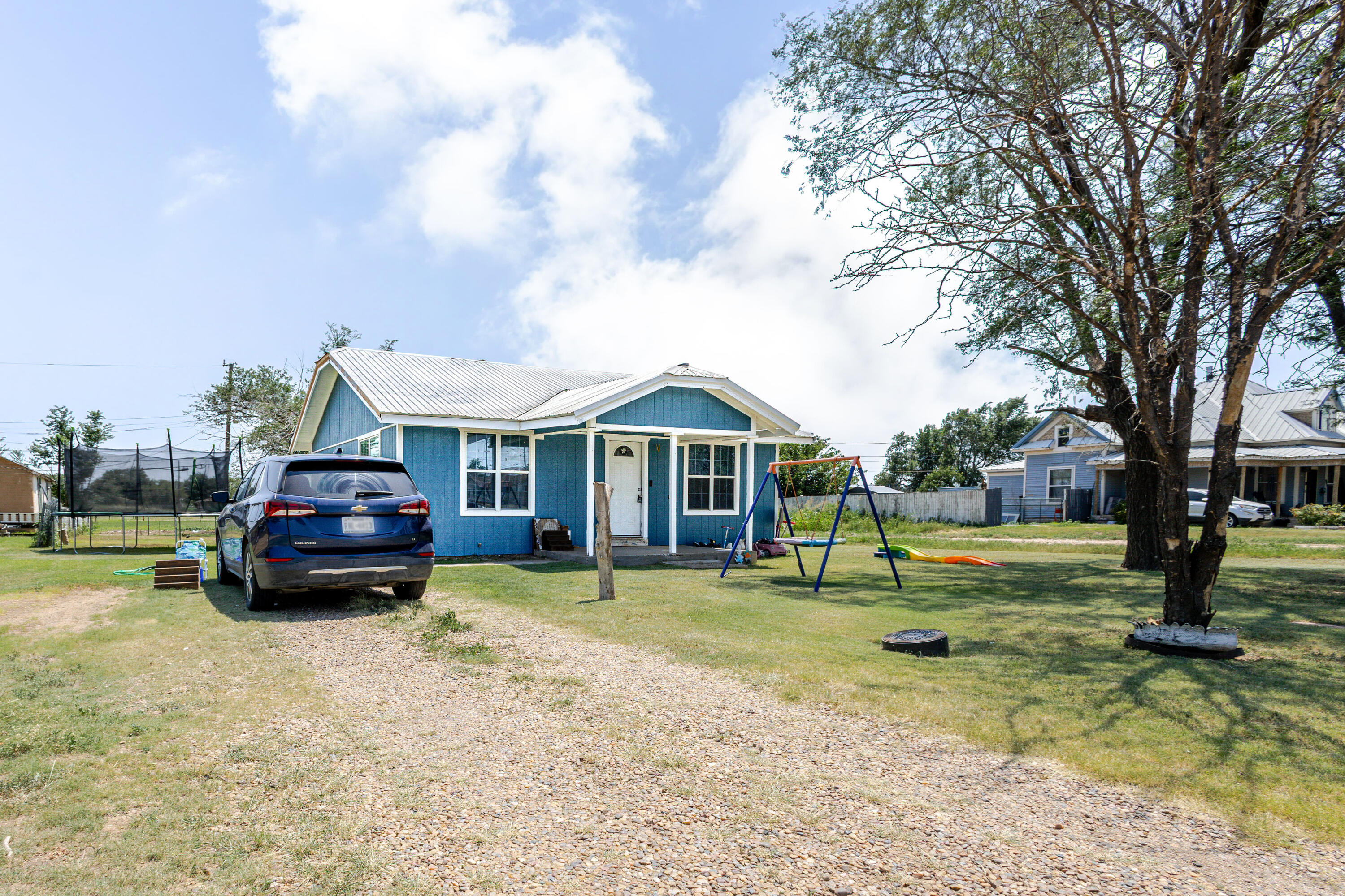 1309 West 23rd Street Plainview, TX 79072 - Photo 4 of 28 IMG_3909-HDR-2