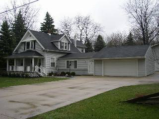 6806 Douglas Road Lambertville, MI 48144 - Photo 7 of 7 699066-6.JPG
