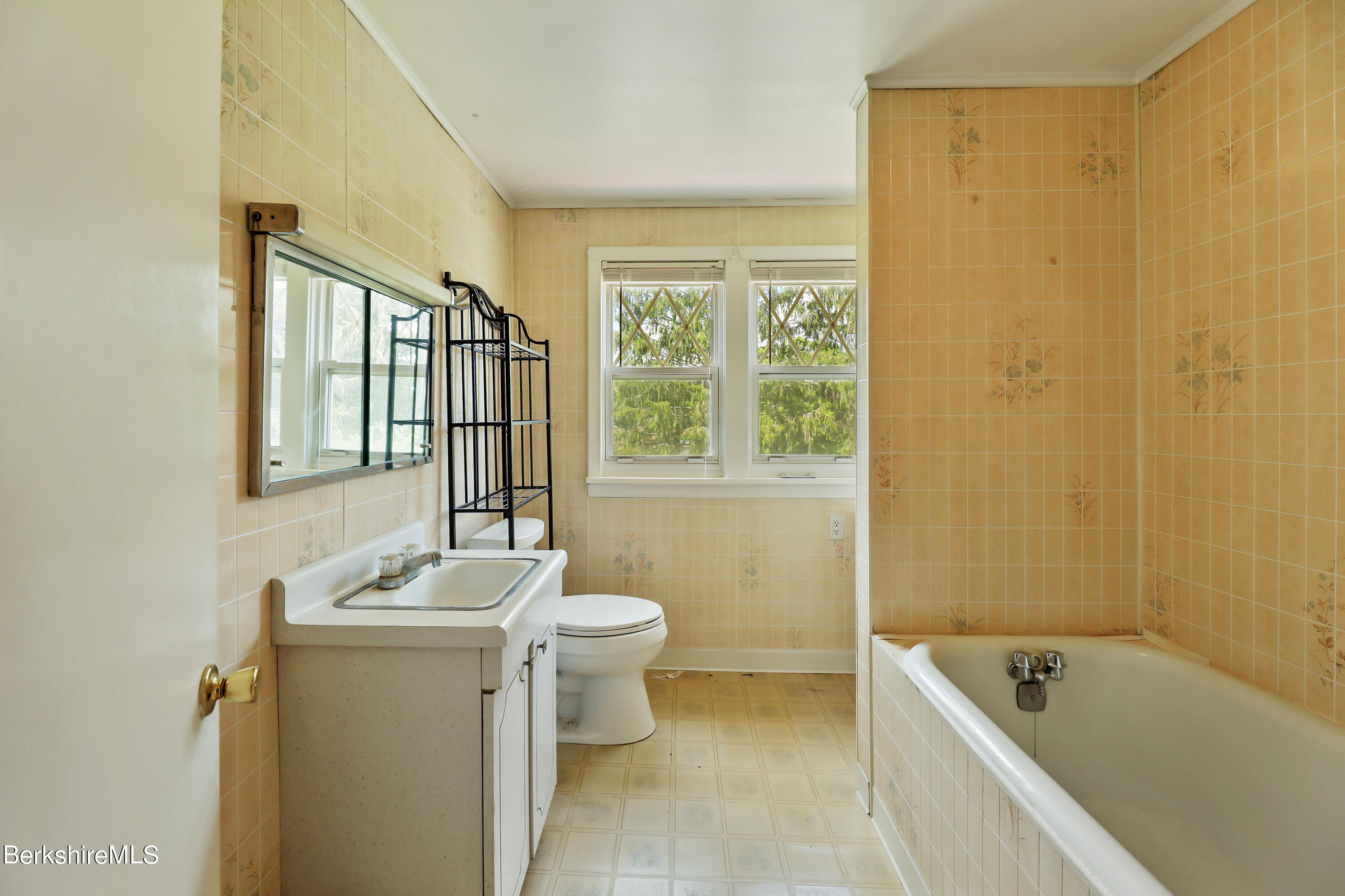 385 East Street Lee, MA 01238 - Photo 21 of 30 105 Second Floor Bathroom Two