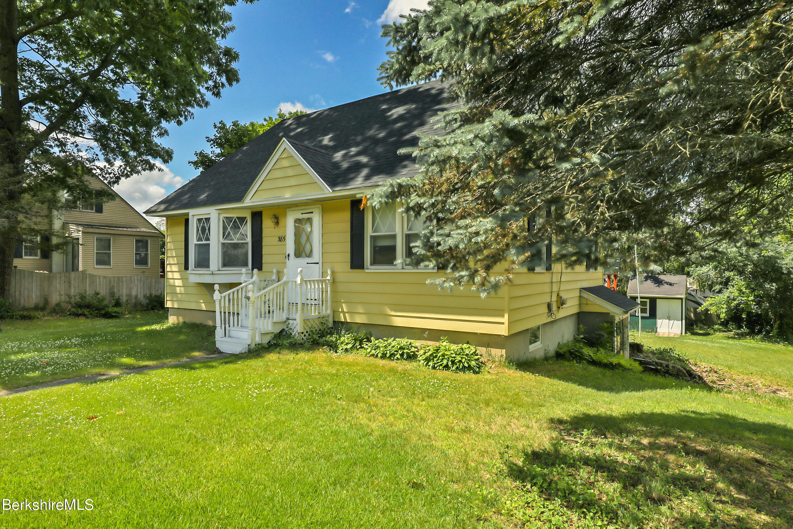385 East Street Lee, MA 01238 - Photo 3 of 30 15 Exterior Front