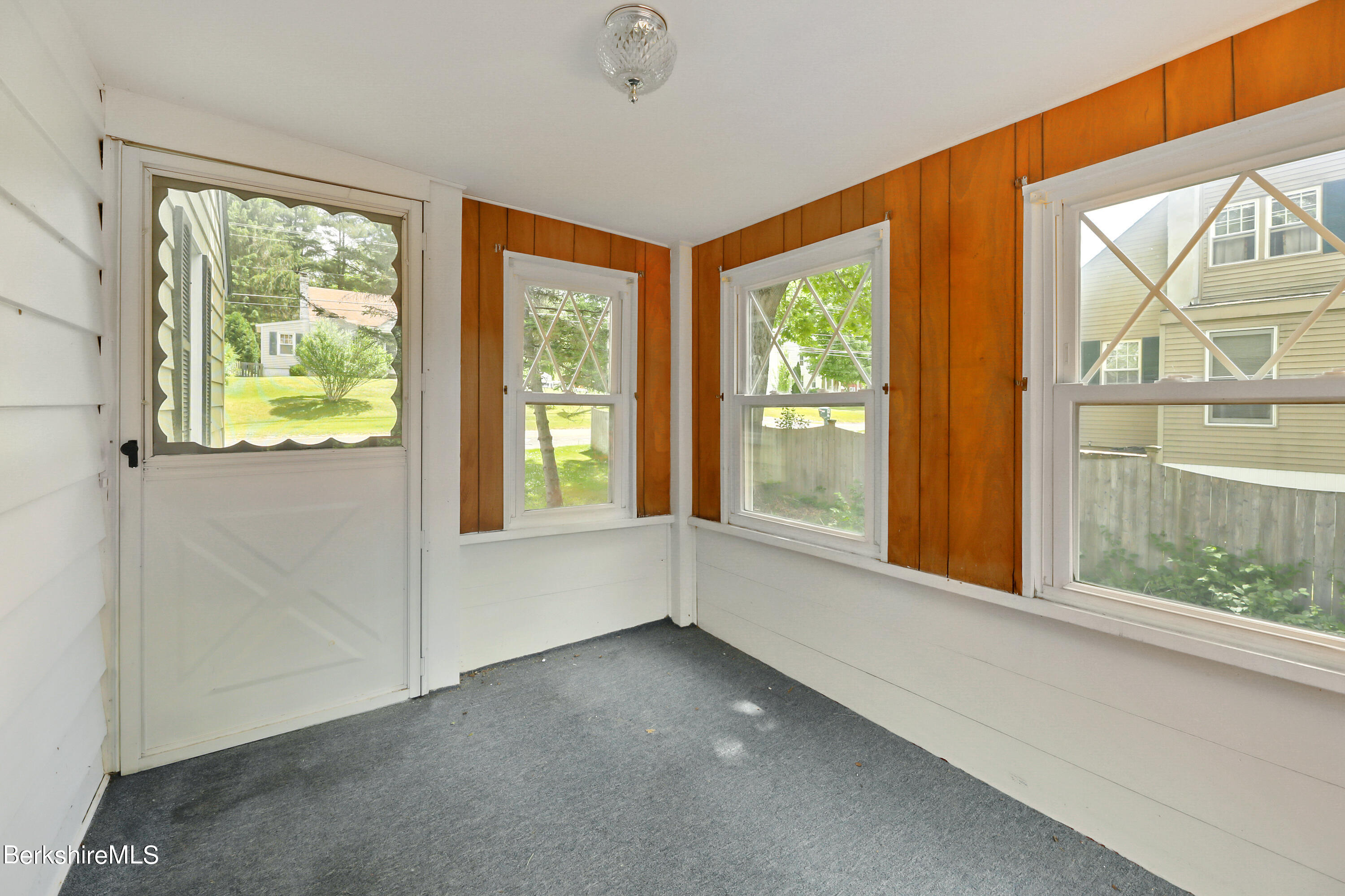 385 East Street Lee, MA 01238 - Photo 4 of 30 57 Screened Porch