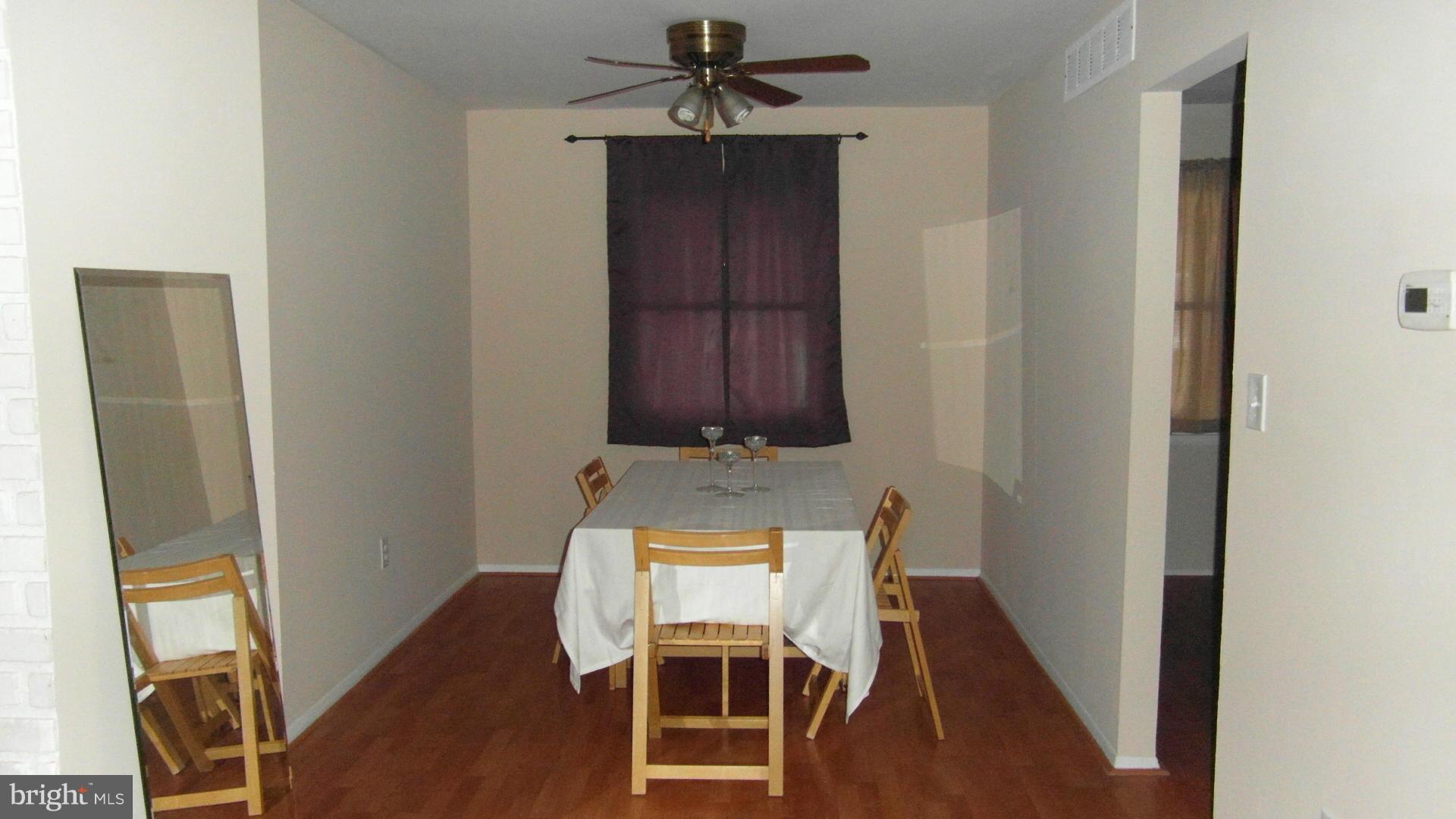 745 Seawall Road Baltimore, MD 21221 - Photo 8 of 29 Dining Room