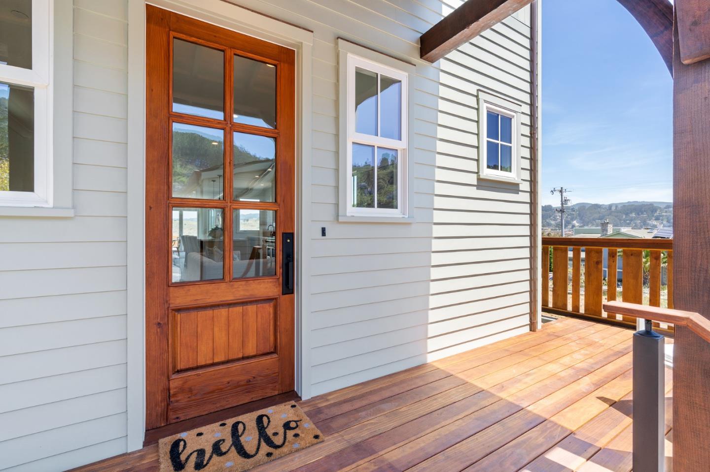 277 Kent Road Pacifica, CA 94044 - Photo 13 of 88