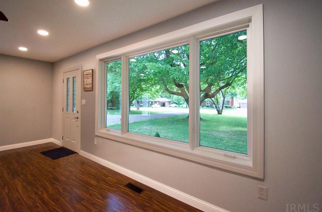 6155 Grand River Road Newburgh, IN 47630 - Photo 13 of 35 Gallery Image 13