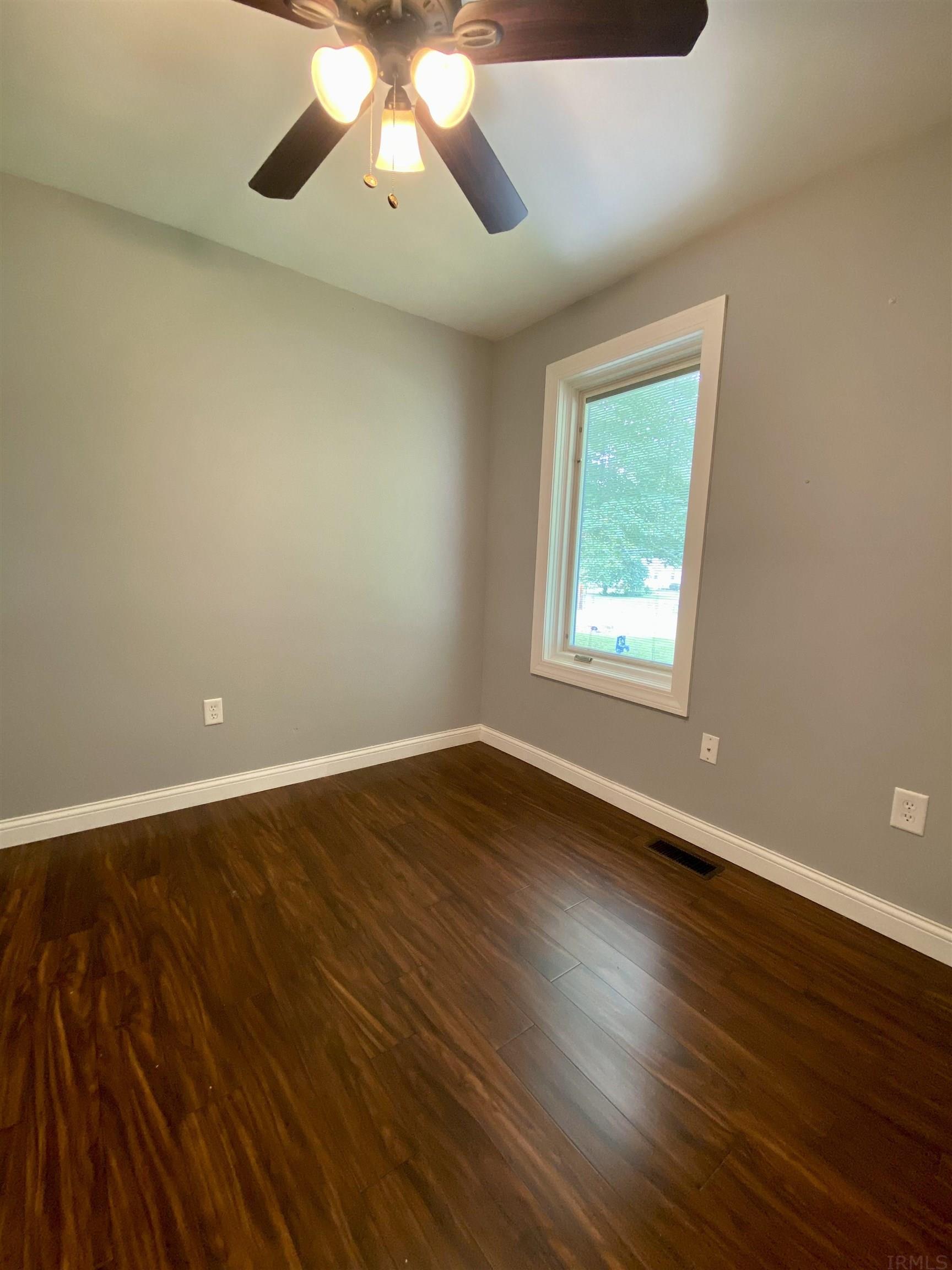 6155 Grand River Road Newburgh, IN 47630 - Photo 20 of 35 Gallery Image 20