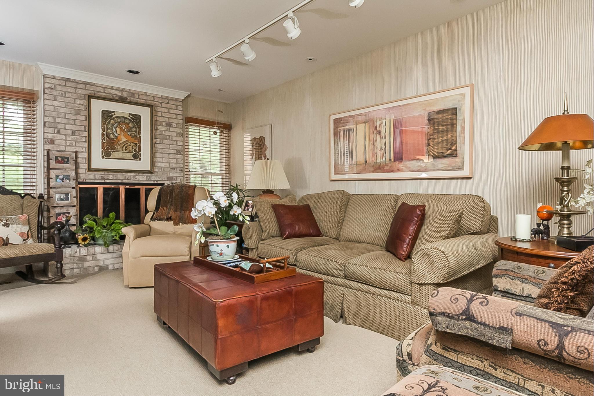 47 Raisin Tree Circle Pikesville, MD 21208 - Photo 6 of 30 Interior (General)