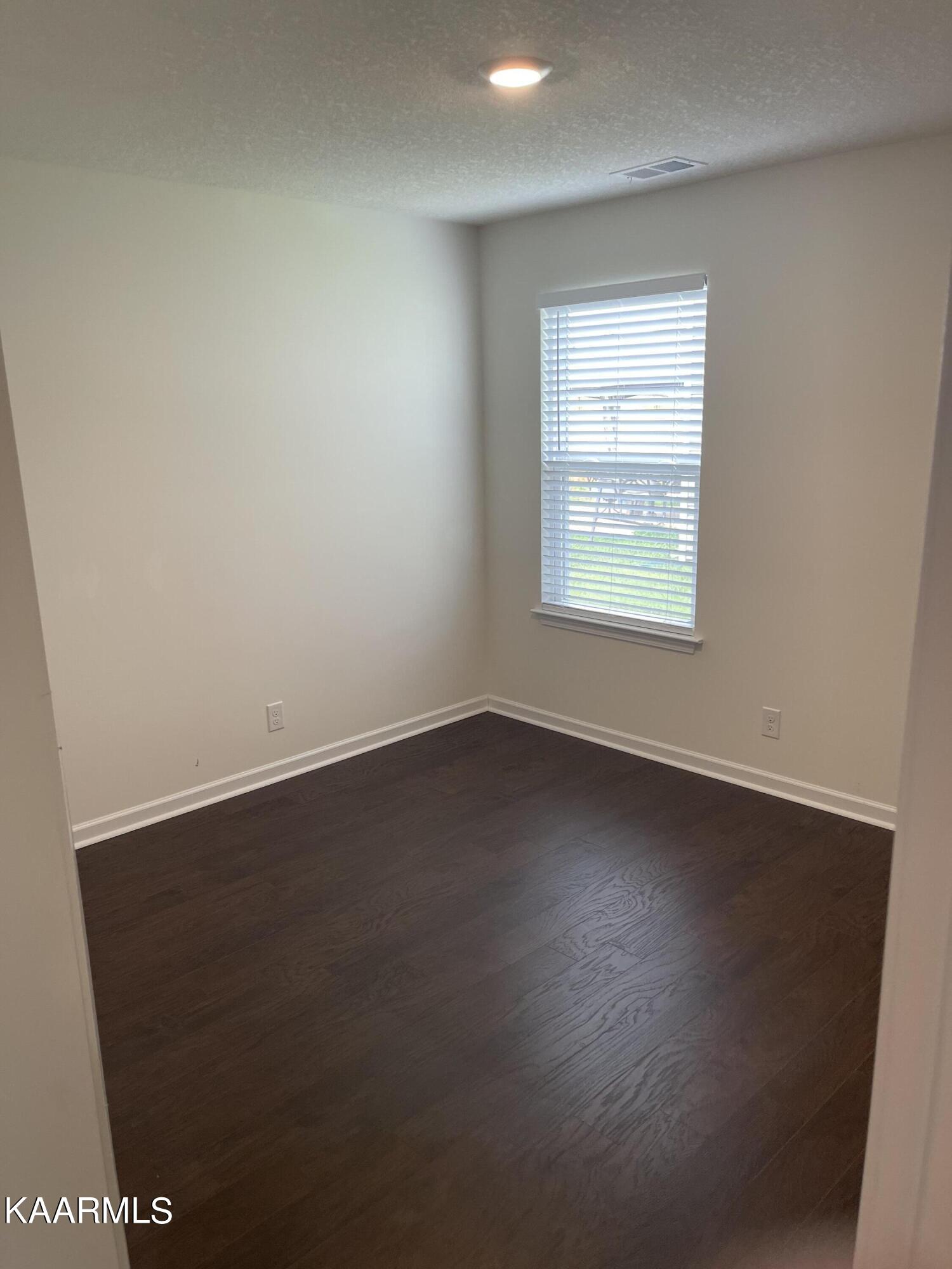 1629 River Poppy Road Mascot, TN 37806 - Photo 7 of 23 Bedroom#2