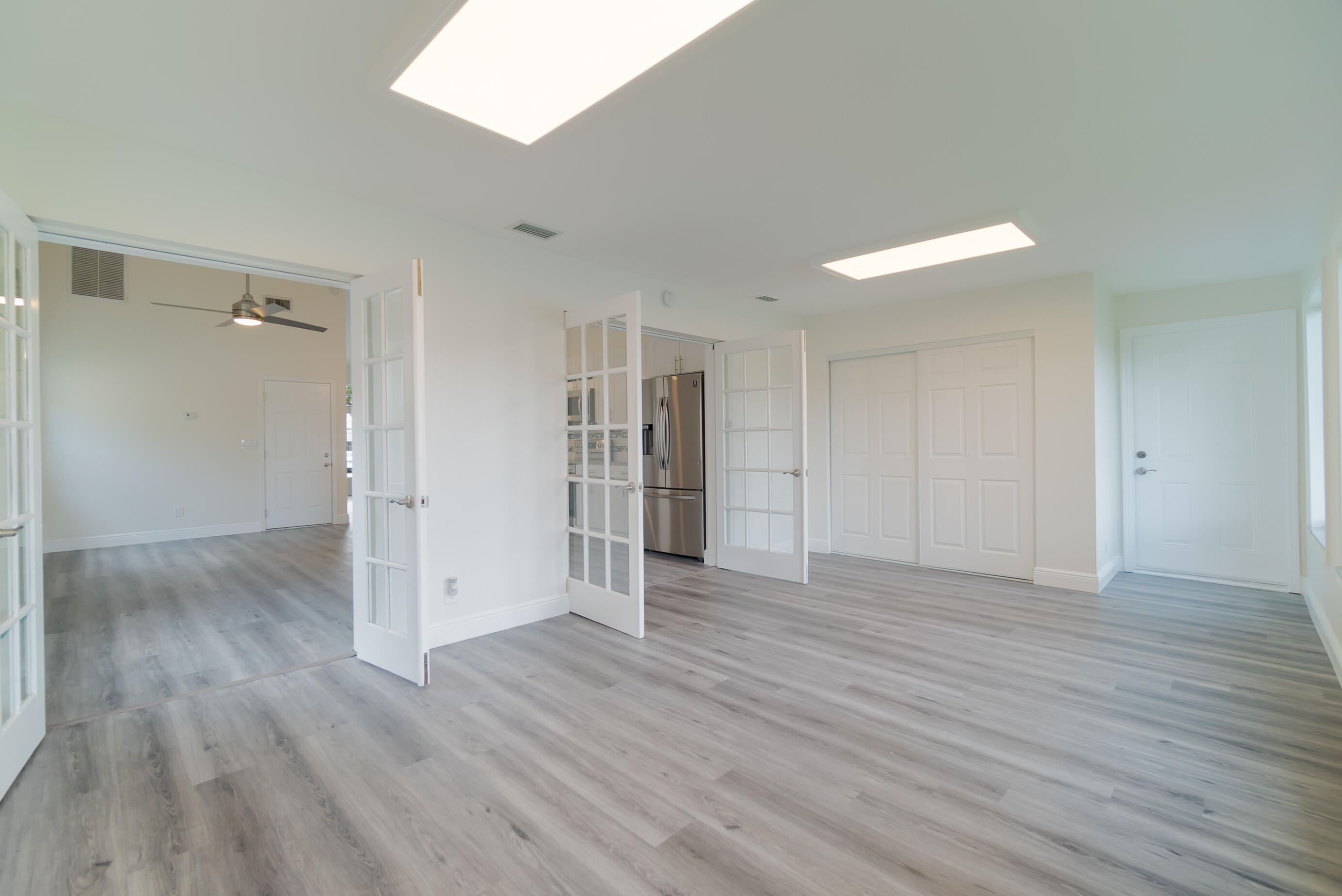 23040 Floralwood Lane Boca Raton, FL 33433 - Photo 24 of 31 23