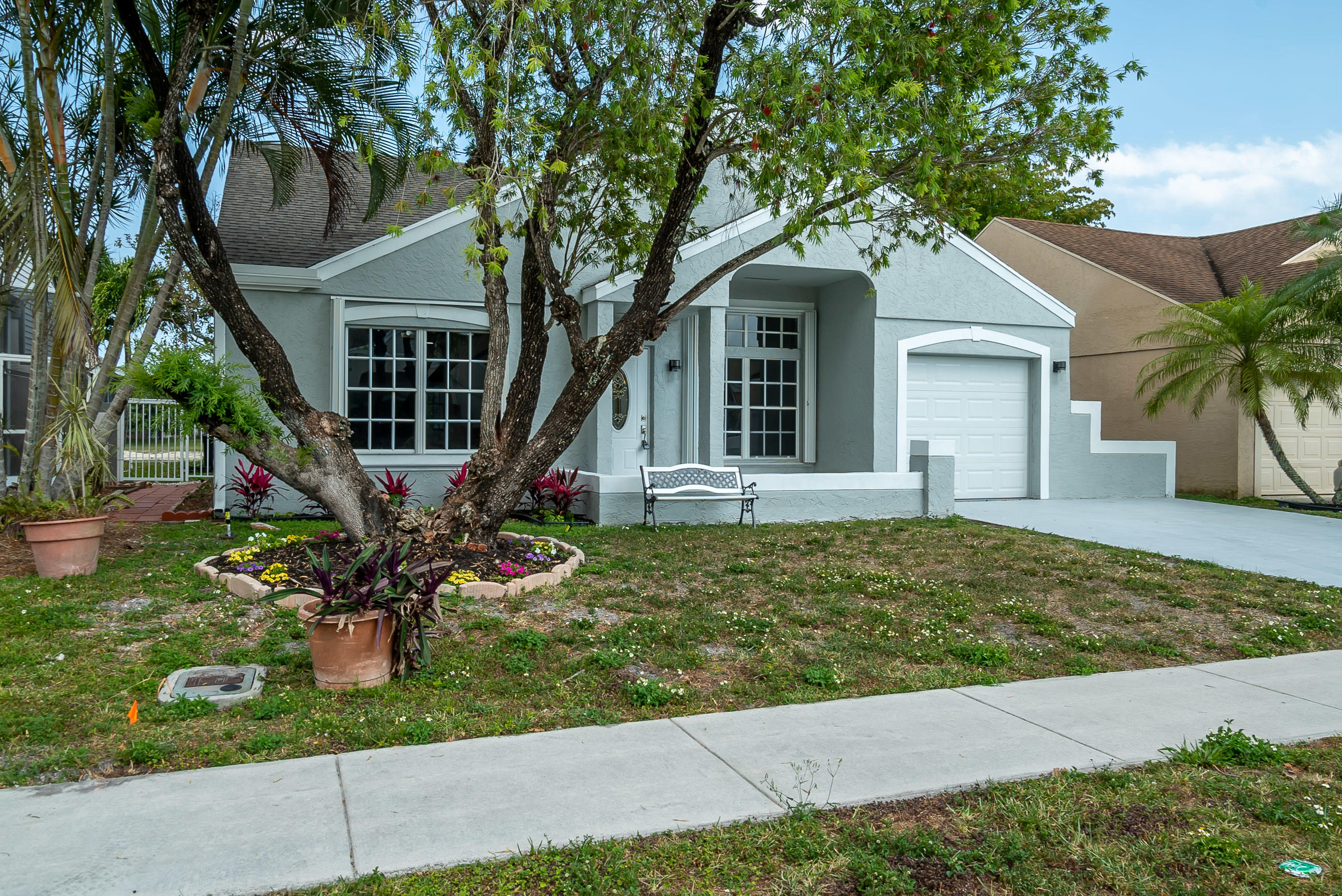 23040 Floralwood Lane Boca Raton, FL 33433 - Photo 30 of 31 2