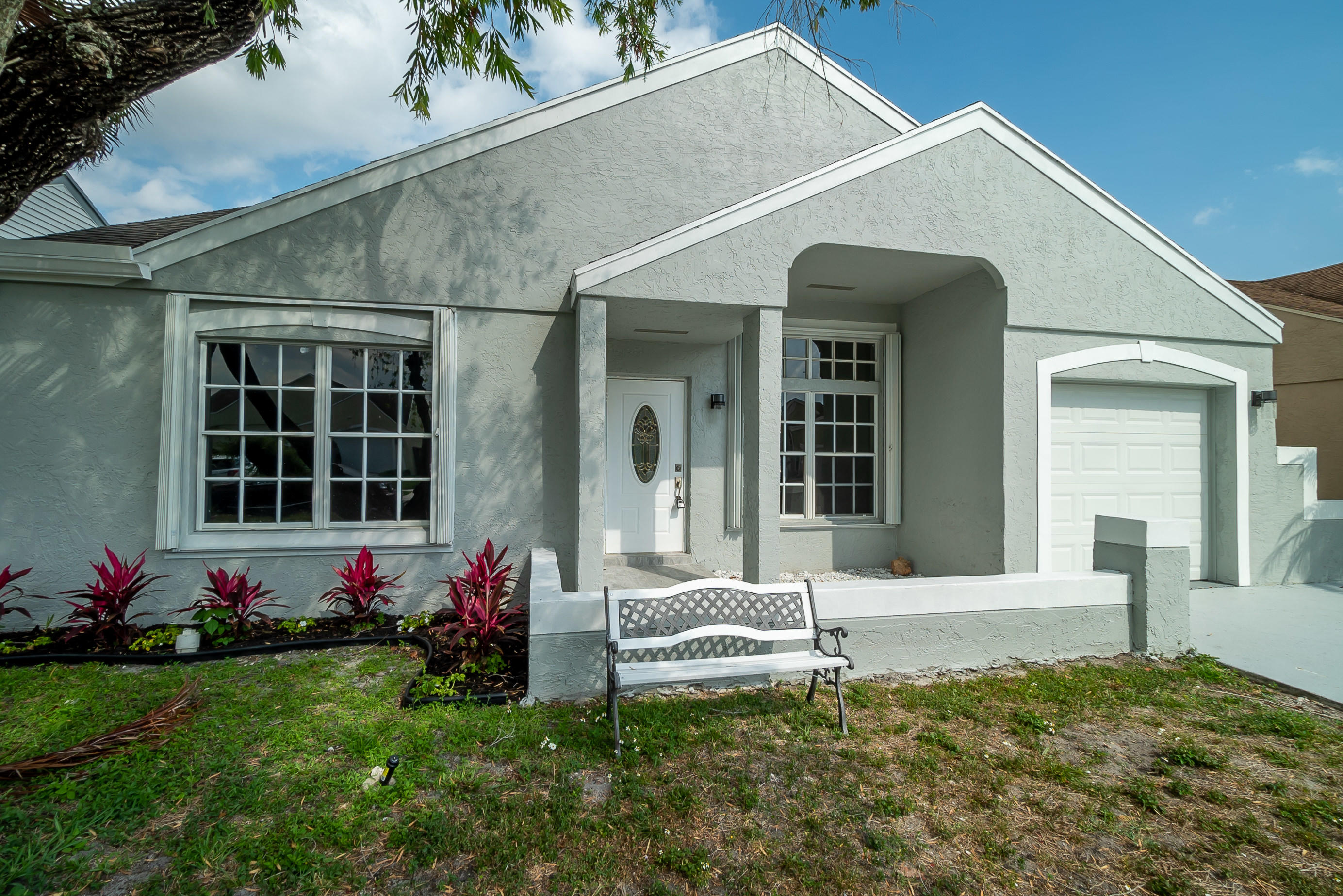 23040 Floralwood Lane Boca Raton, FL 33433 - Photo 3 of 31 Main entrance
