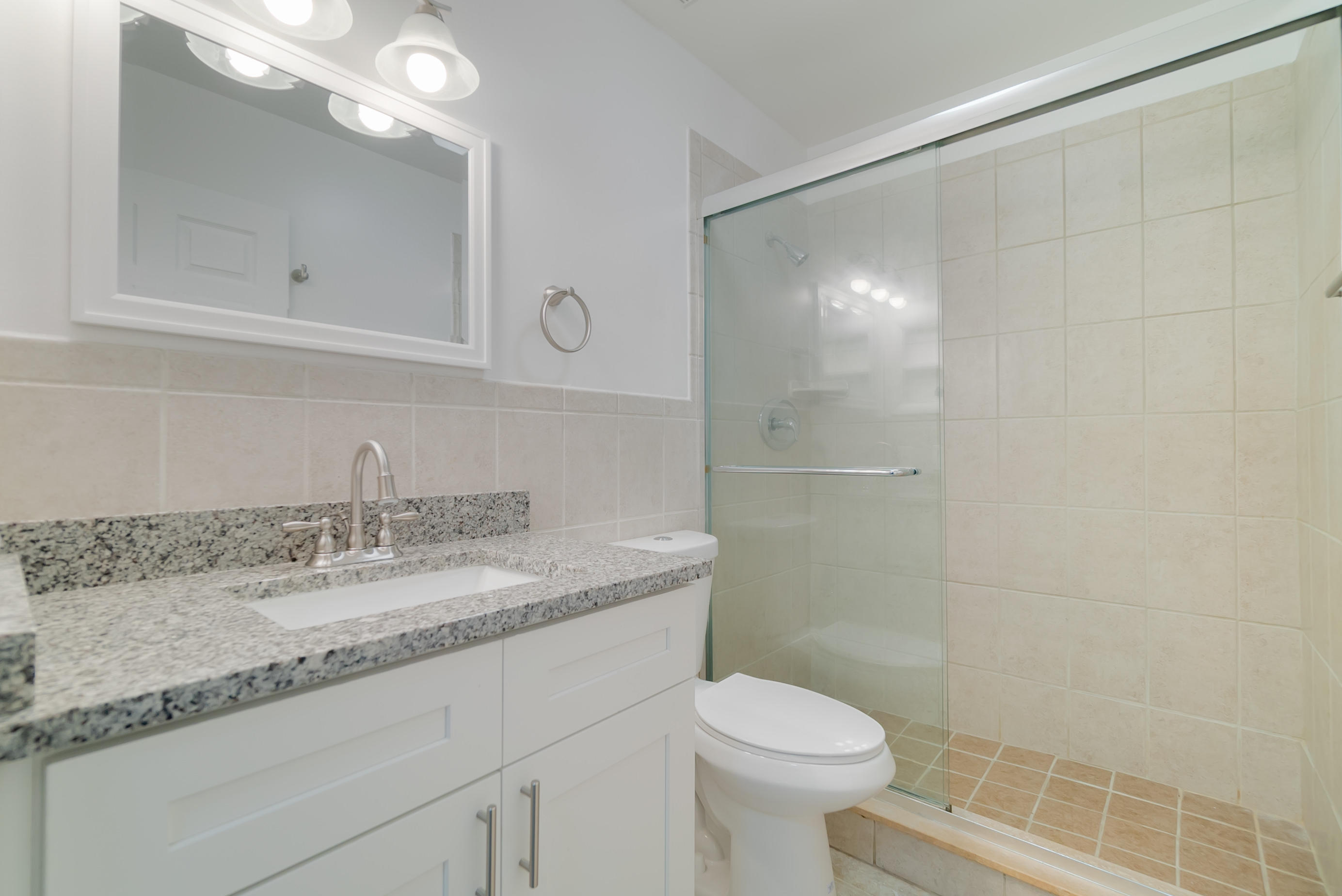 23040 Floralwood Lane Boca Raton, FL 33433 - Photo 10 of 31 Bathroom