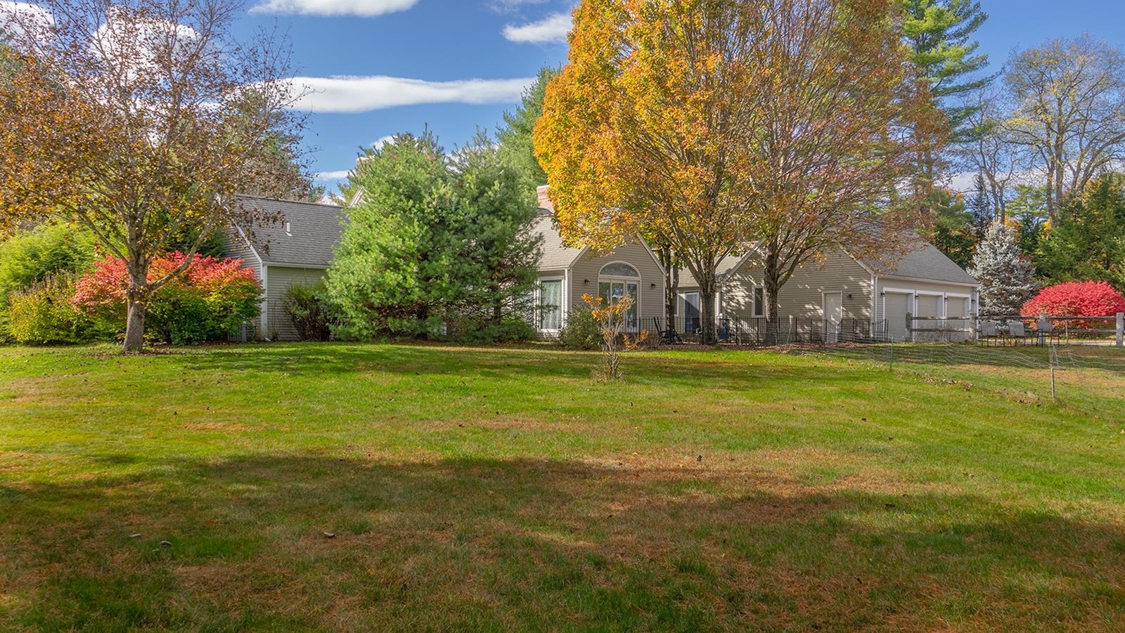 860 Briar Hill Road Hopkinton, NH 03229 - Photo 42 of 47