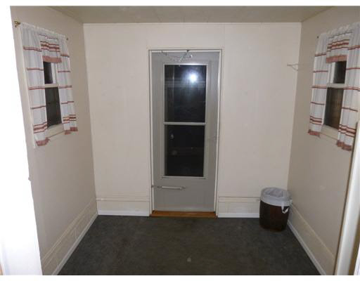 60191 Mayflower Road South Bend, IN 46614 - Photo 13 of 24 Gallery Image 13