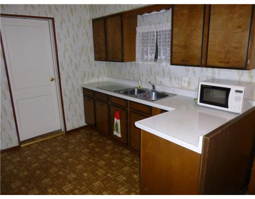 60191 Mayflower Road South Bend, IN 46614 - Photo 3 of 24 Gallery Image 3