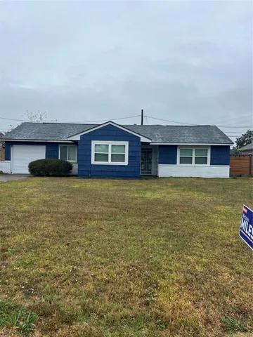 $2,100 | 5319 Cortelyou Lane, Houston, TX 77021