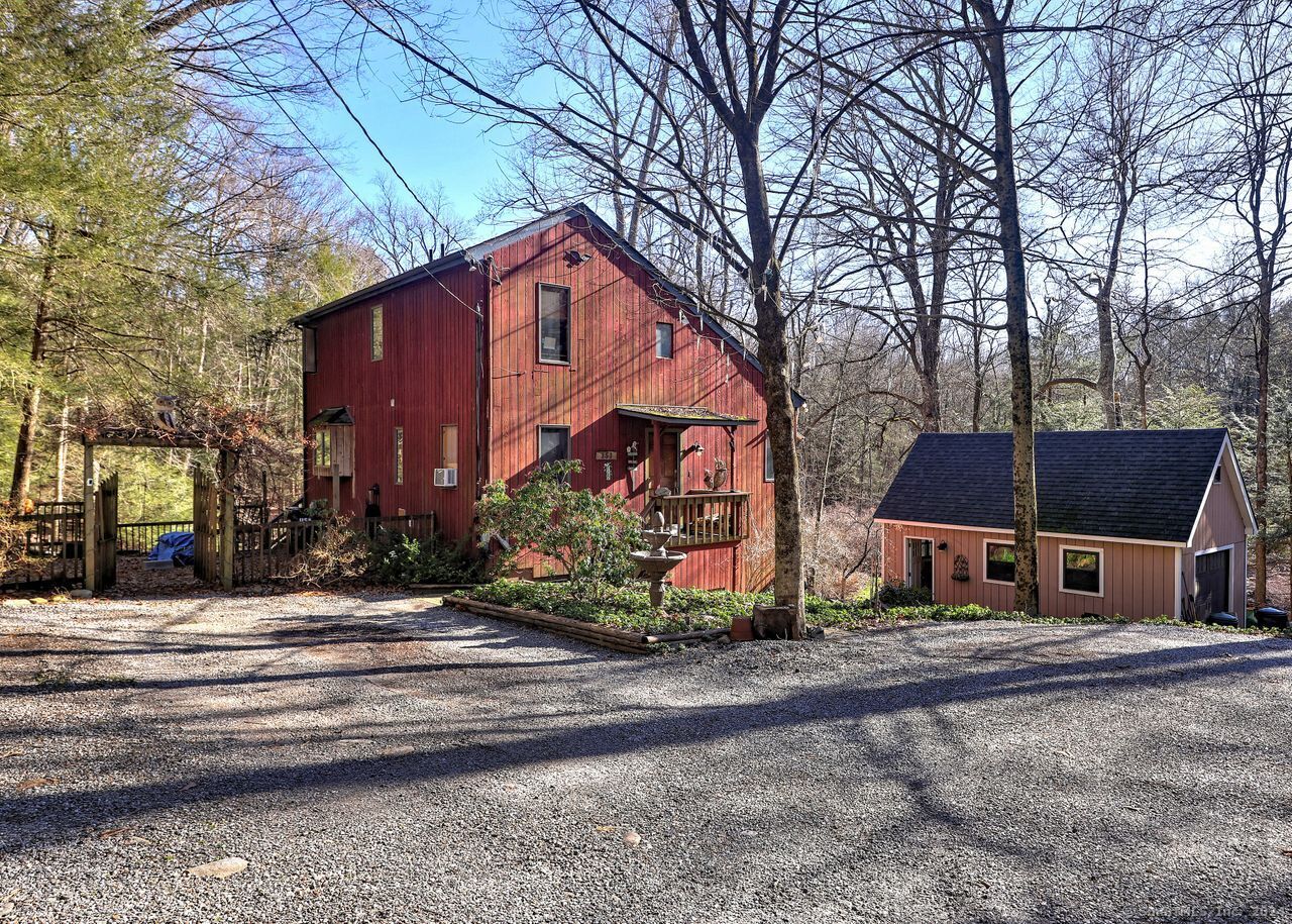 151 Punkup Road Oxford, CT 06478 - Photo 1 of 1 Gallery Image 1