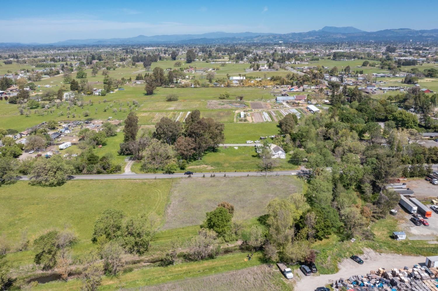 860 Todd Road Santa Rosa, CA 95407 - Photo 8 of 9