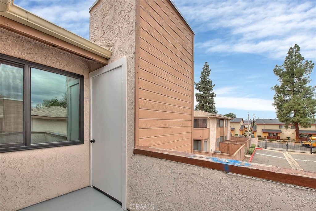 1333 Massachusetts Avenue, Unit 201 Riverside, CA 92507 - Photo 12 of 30