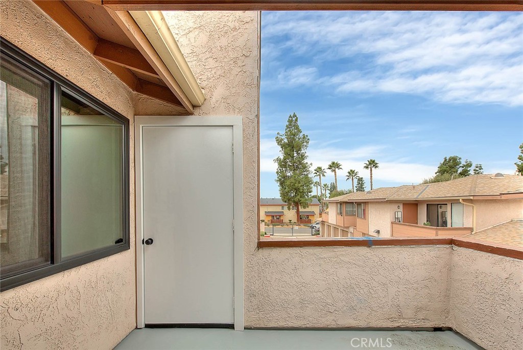 1333 Massachusetts Avenue, Unit 201 Riverside, CA 92507 - Photo 13 of 30