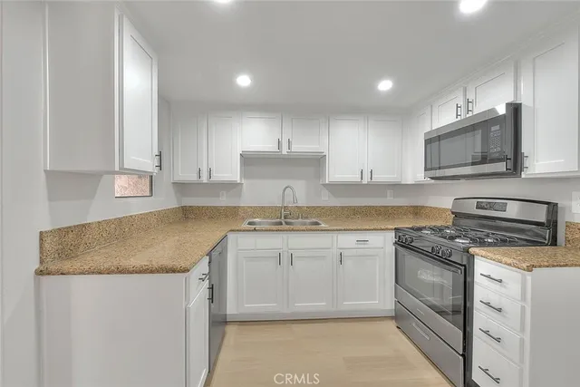 $265,900 | 1333 Massachusetts Avenue, Unit 201, Riverside, CA 92507