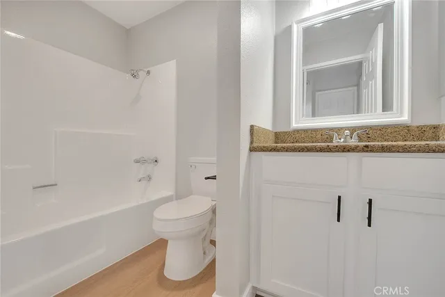 $265,900 | 1333 Massachusetts Avenue, Unit 201, Riverside, CA 92507