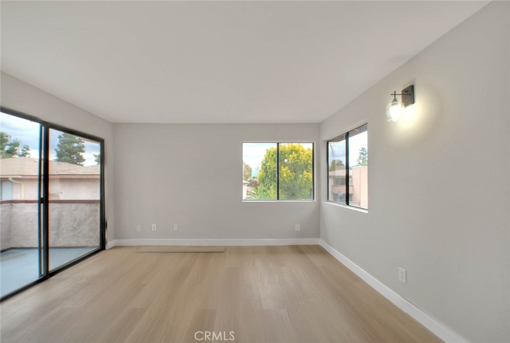 1333 Massachusetts Avenue, Unit 201 Riverside, CA 92507 - Photo 10 of 30