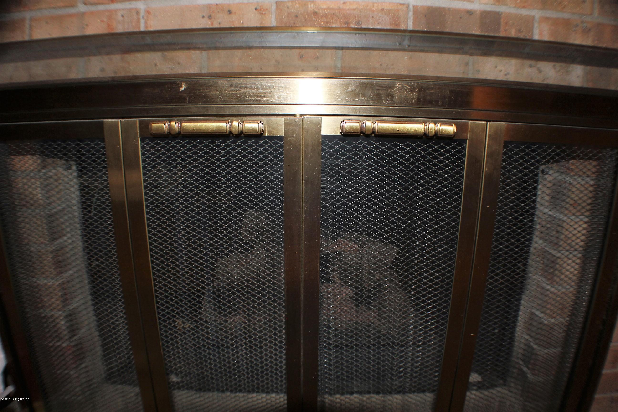 6011 Stone Bluff Road Louisville, KY 40291 - Photo 18 of 54 i Living Room Gas Fireplace