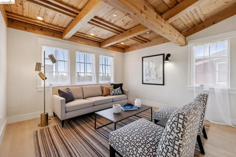 $1,995,000 | 4436 Howe Street, Oakland, CA 94611