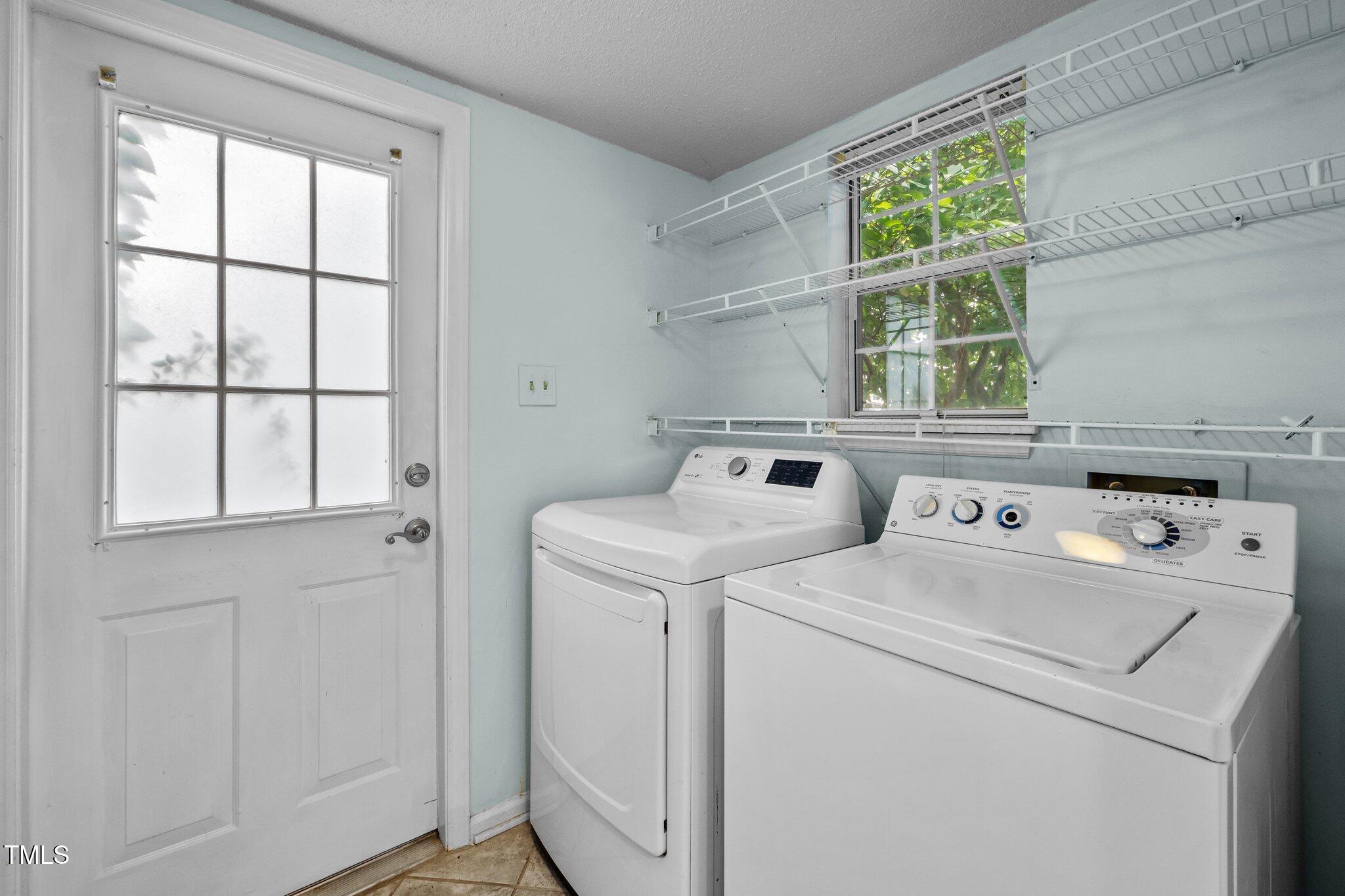519 High Ridge Drive Durham, NC 27707 - Photo 13 of 30 19-web-or-mls-P1072677