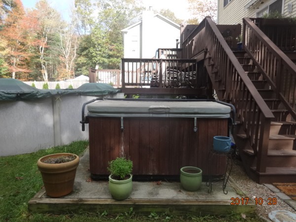435 Middle Road Acushnet, MA 02743 - Photo 6 of 26 Gallery Image 6