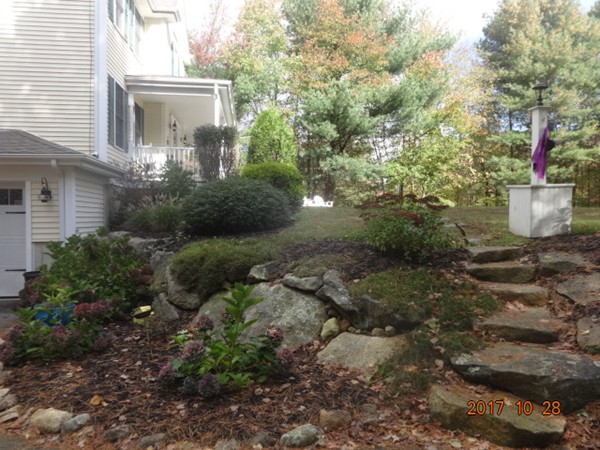 435 Middle Road Acushnet, MA 02743 - Photo 7 of 26 Gallery Image 7