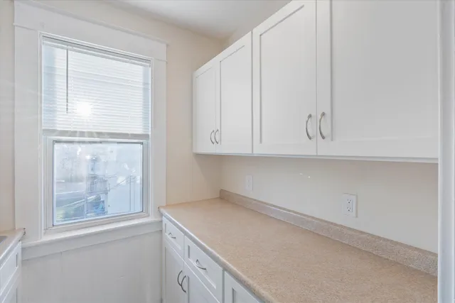 $2,150 | 462 Dubuque Street, Unit 3, Manchester, NH 03102