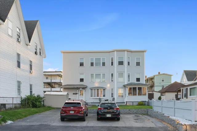 $2,150 | 462 Dubuque Street, Unit 3, Manchester, NH 03102