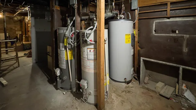 $2,150 | 462 Dubuque Street, Unit 3, Manchester, NH 03102